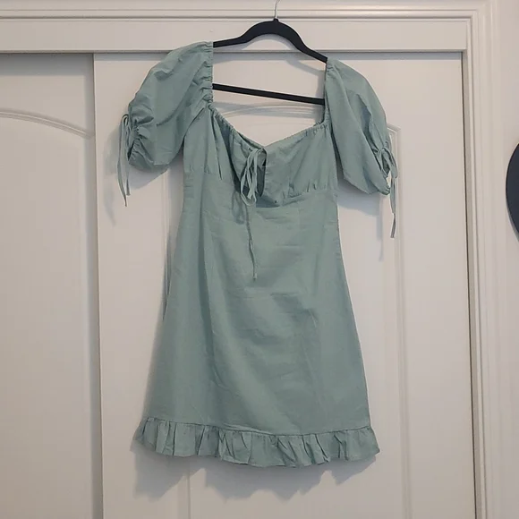 green emerald velvet dress Shae Maxi Dress